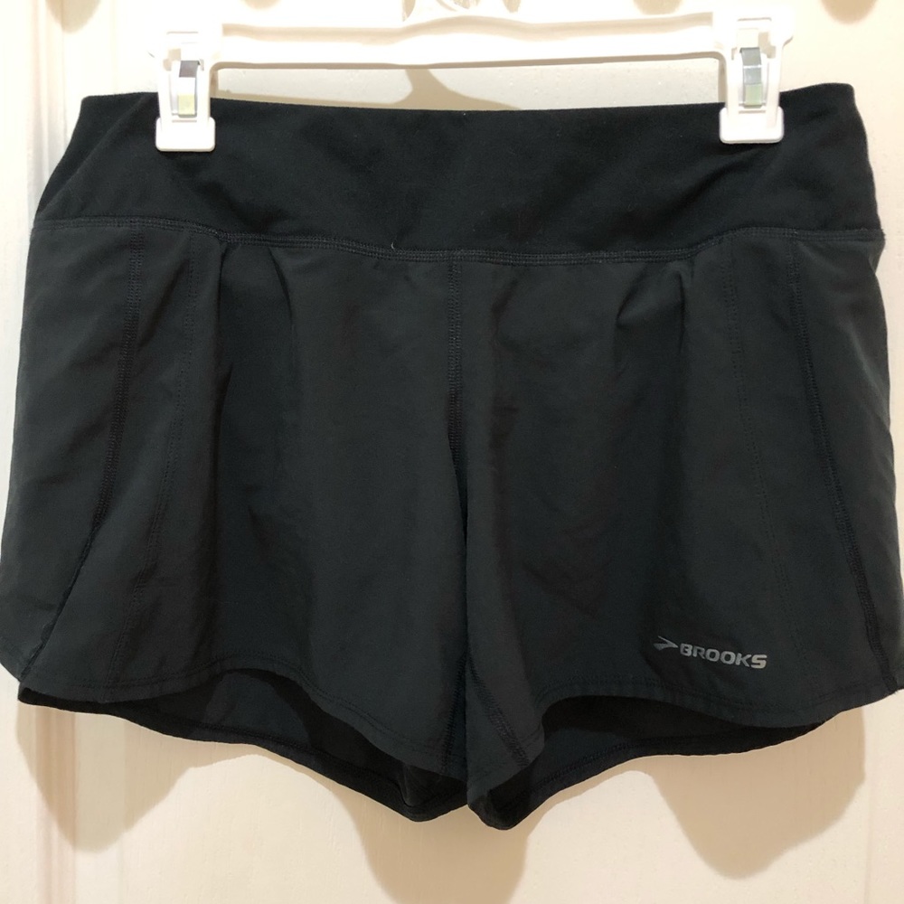 Brooks Chaser 5” Shorts Black M
